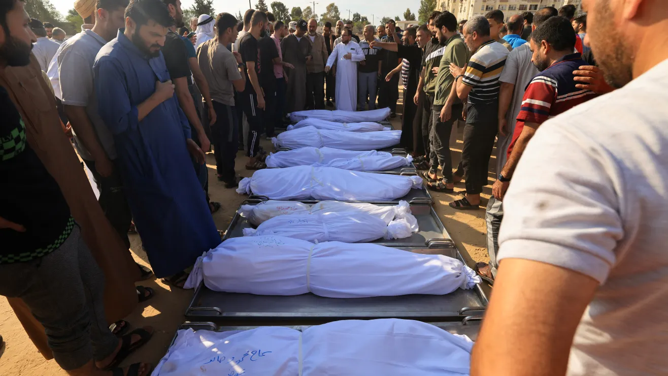 Aumenta A 2,215 La Cifra De Palestinos Muertos En Gaza Por Bombardeos ...