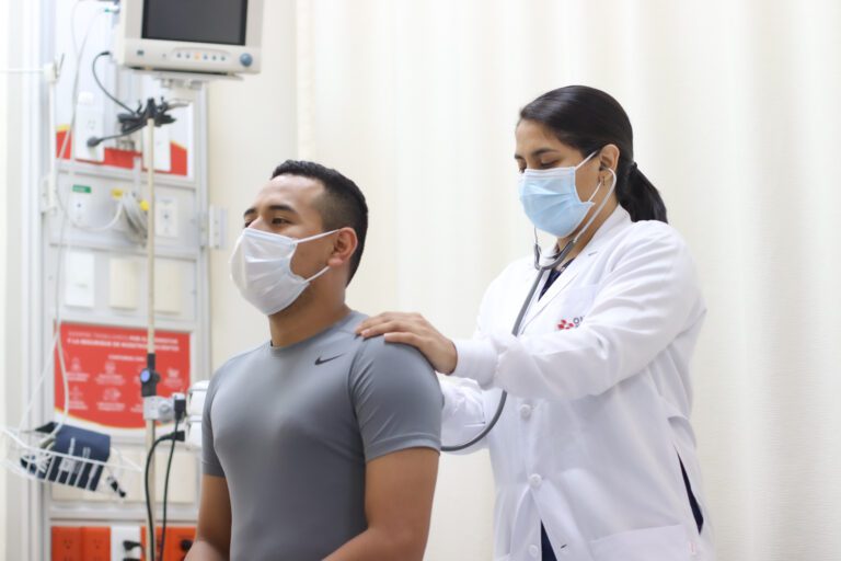 OMNI HOSPITAL LLAMA A LA PREVENCIÓN ANTE EL AUMENTO DE ENFERMEDADES RESPIRATORIAS ESTE INICIO DE AÑO