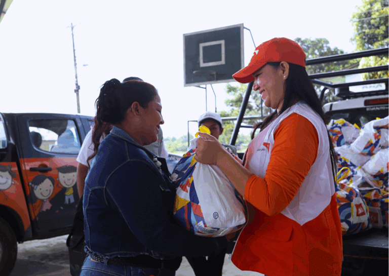 World Vision Ecuador intensifica su respuesta humanitaria frente a la emergencia en la Costa