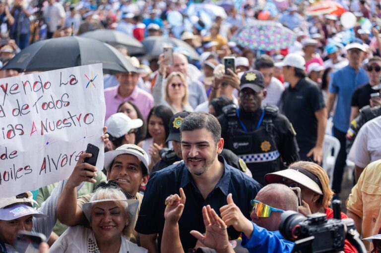 «AQUÍ NOS PUEDEN DECIR CUALQUIER COSA, MENOS QUE SOMOS VAGOS» DIJO EL ALCALDE DE GUAYAQUIL AQUILES ALVAREZ EN LA RENDICIÓN DE CUENTAS 2024
