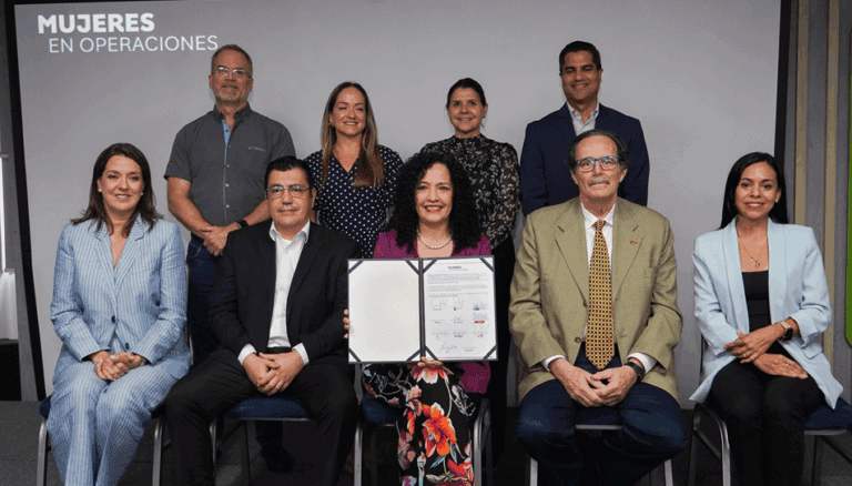 MUJERES EN OPERACIONES: CONSTRUYENDO UN FUTURO EQUITATIVO PARA EL DESARROLLO INDUSTRIAL DEL PAÍS