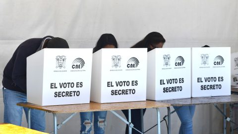 Consulta Popular 2025: ¿Qué sucede si no puedo asistir, pero soy un miembro de la mesa electoral?